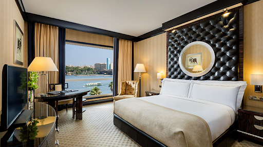 5-star hotels and resorts