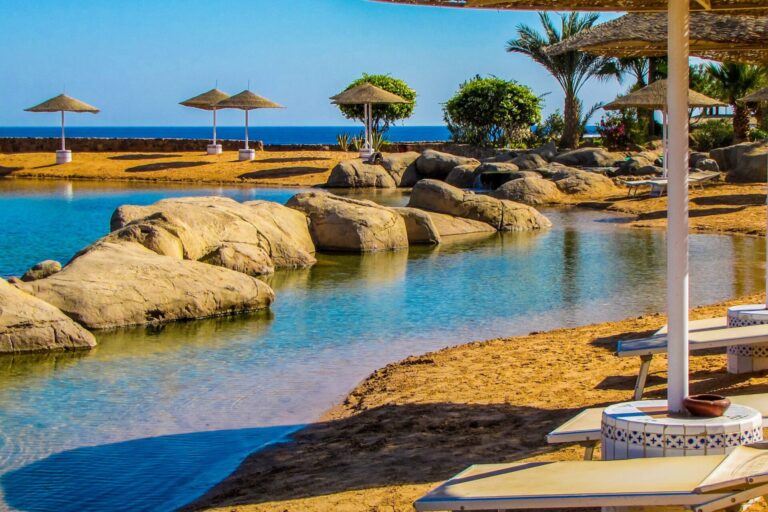 8 day itinerary in Egy